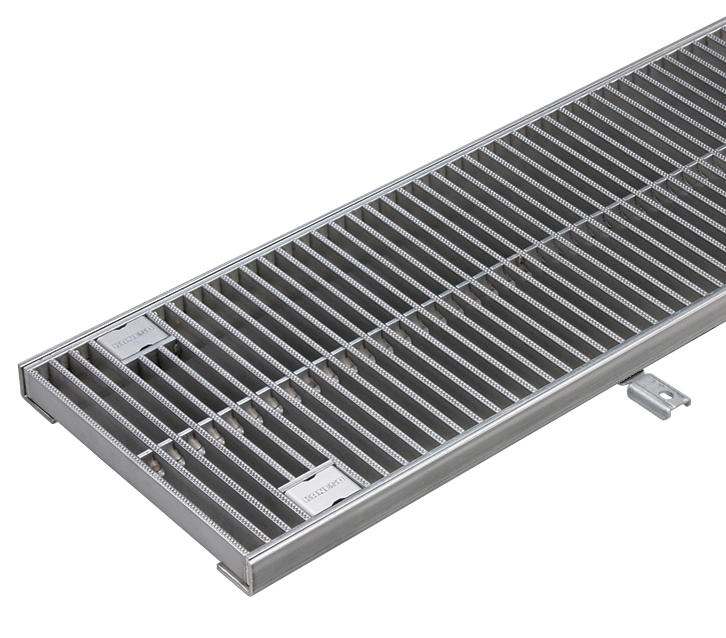 カネソウ　SUSグレーチング　滑り止め模様付横断溝・側溝用　(SMQ-14532-P=13-RL本体のみ)すきま9mm　寸法：450×994×32 - 1